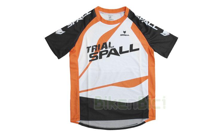 T-SHIRT SPALL TRIAL SHORT SLEEVES ORANGE - Trial T-shirt from Spall brand. Trial range specially designed for the maximum comfort. Wide sides for better movements. Made in high breathable Ion fabric. Antibacterial fabric based in silver ions. Exclusive 