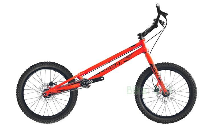 BICICLETA TRIAL COMAS ENTRY EVO 1008 20 PULGADAS - Bicicleta Comas 20 pulgadas para Trial y Biketrial. Modelo Entry 1008 20 pulgadas con frenos de disco hidrulicos. La bicicleta perfecta para iniciarse en el trial. Chasis y horquilla de aluminio. Componentes de alta calidad. Frenos de disco Tektro. Acabada en color naranja fluor mate y decoracin en negro. X,XXX kg de peso.