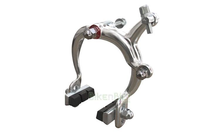TRIALSIN BRAKE SYSTEM SHORT AXLE - Balon horseshoe type brake system for Trialsin bicycles. Made in aluminium. Available for front or rear brake. High balon special for off road Trialsin tires. Size 73-91mm. Silver finished. Axle with special long for front or rear brake. Brake pads included.